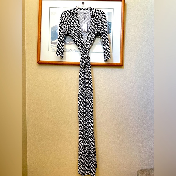 DIANE VON FURSTENBERG Abigail silk-jersey maxi wrap dress